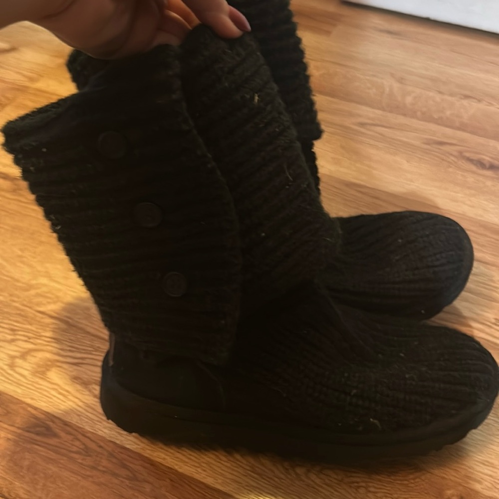Knit fold over Ugg boots